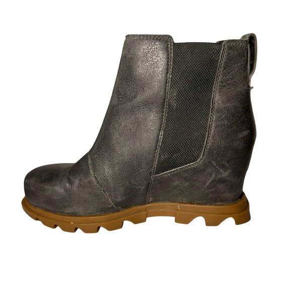 SOREL WOMEN'S JOAN OF ARCTIC™ WEDGE III CHELSEA BOOTIE - Picture 4 of 11